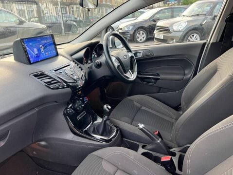 Ford Fiesta 1.0T EcoBoost Zetec Euro 6 (s/s) 5dr 18