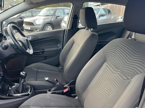 Ford Fiesta 1.0T EcoBoost Zetec Euro 6 (s/s) 5dr 19