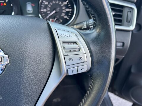 Nissan Qashqai 1.2 DIG-T n-tec+ XTRON 2WD Euro 6 (s/s) 5dr 20