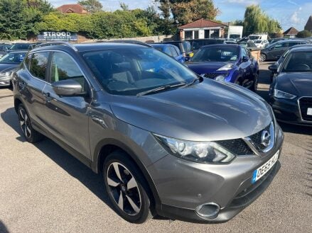 Nissan Qashqai 1.2 DIG-T n-tec+ XTRON 2WD Euro 6 (s/s) 5dr