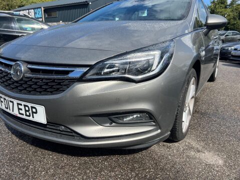 Vauxhall Astra 1.4i Turbo SRi Nav Auto Euro 6 (s/s) 5dr 11
