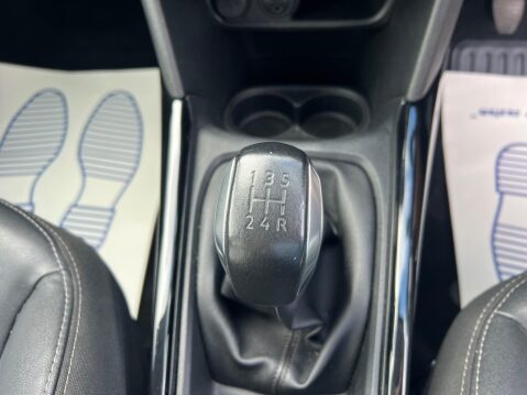 Peugeot 2008 1.2 PureTech Allure Euro 6 5dr 38