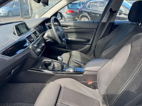 BMW 1 Series 1.5 118i Sport Euro 6 (s/s) 5dr 12