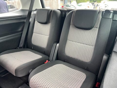 Volkswagen Sharan 2.0 TDI BlueMotion Tech S DSG Euro 5 (s/s) 5dr 29