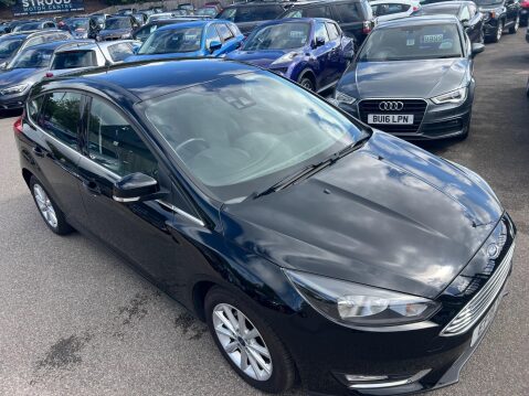 Ford Focus 1.0T EcoBoost Titanium Euro 6 (s/s) 5dr 8