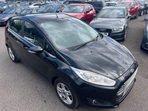 Ford Fiesta 1.25 Zetec Euro 5 5dr 8