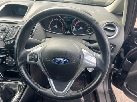 Ford Fiesta 1.25 Zetec Euro 5 5dr 13