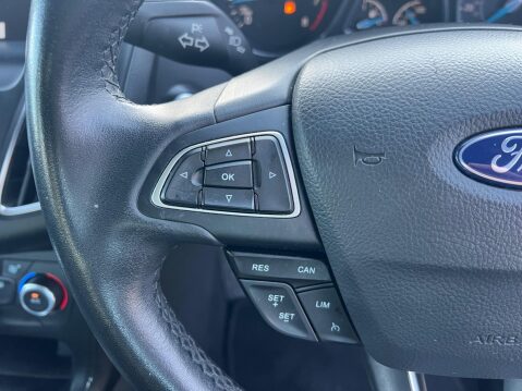 Ford Focus 1.0T EcoBoost Titanium Auto Euro 6 (s/s) 5dr 20