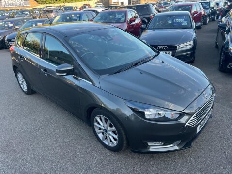 Ford Focus 1.0T EcoBoost Titanium Auto Euro 6 (s/s) 5dr 7