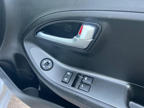 Kia Picanto 1.0 City Euro 5 3dr 26