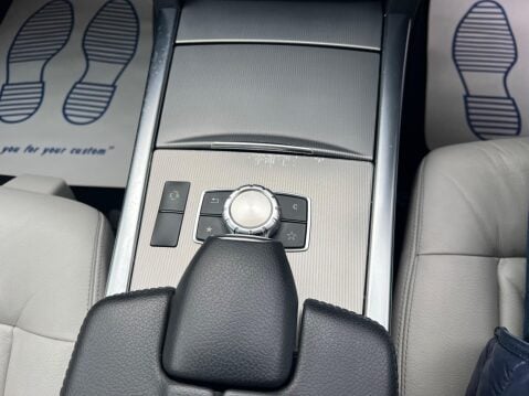 Mercedes-Benz E Class 2.1 E220 CDI SE G-Tronic+ Euro 5 (s/s) 4dr 35