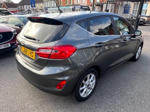 Ford Fiesta 1.1 Ti-VCT Zetec Euro 6 (s/s) 5dr 6
