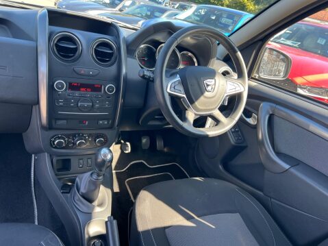 Dacia Duster 1.2 TCe Laureate Euro 6 (s/s) 5dr 10