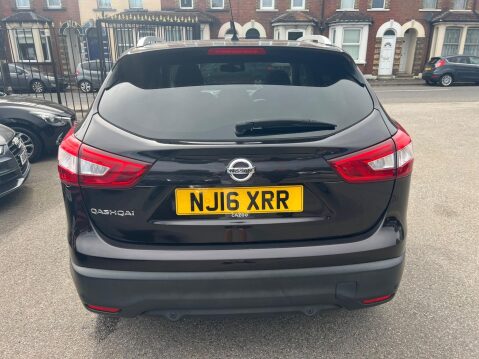 Nissan Qashqai 1.2 DIG-T n-tec+ 2WD Euro 6 (s/s) 5dr 5