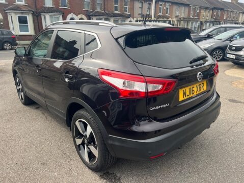 Nissan Qashqai 1.2 DIG-T n-tec+ 2WD Euro 6 (s/s) 5dr 4