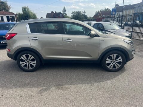 Kia Sportage 2.0 CRDi KX-3 Auto AWD Euro 5 5dr 8