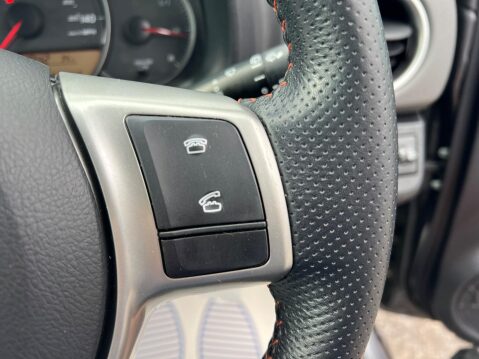 Toyota Yaris 1.33 Dual VVT-i SR Euro 5 3dr 22