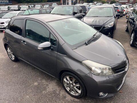Toyota Yaris 1.33 Dual VVT-i SR Euro 5 3dr 8