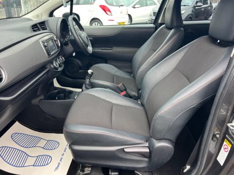 Toyota Yaris 1.33 Dual VVT-i SR Euro 5 3dr 25