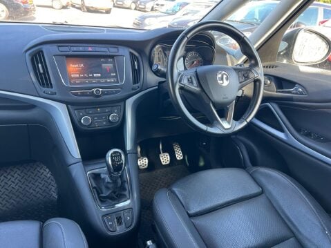 Vauxhall Zafira 1.4i Turbo SRi Euro 6 5dr 19