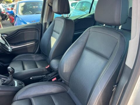 Vauxhall Zafira 1.4i Turbo SRi Euro 6 5dr 23
