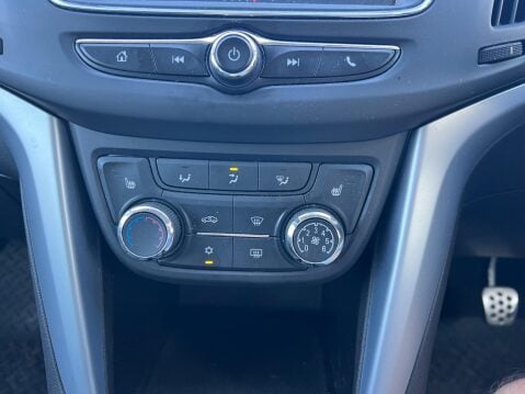 Vauxhall Zafira 1.4i Turbo SRi Euro 6 5dr 28