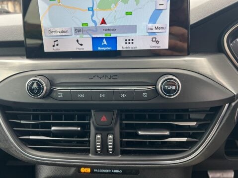 Ford Focus 1.0T EcoBoost Titanium Auto Euro 6 (s/s) 5dr 26