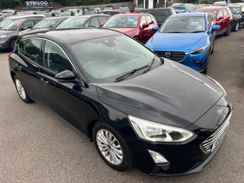 Ford Focus 1.0T EcoBoost Titanium Auto Euro 6 (s/s) 5dr 8