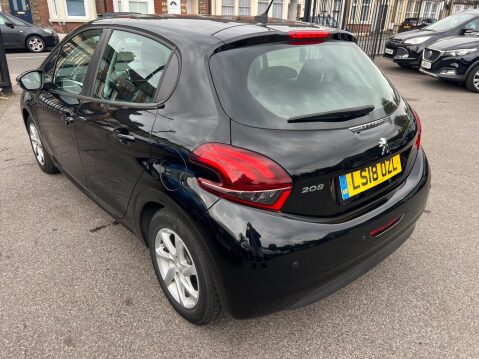 Peugeot 208 1.2 PureTech Active Euro 6 5dr 4