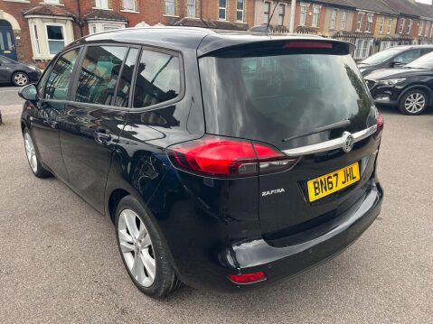 Vauxhall Zafira 1.4i Turbo SRi Nav Euro 6 5dr 4