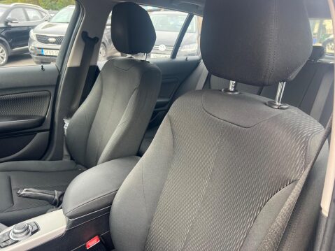 BMW 1 Series 1.5 118i SE Euro 6 (s/s) 5dr 25