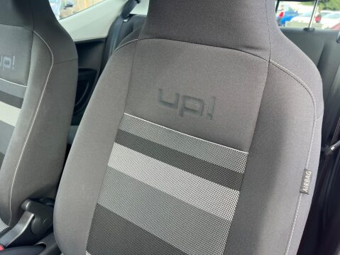 Volkswagen Up 1.0 Look up! Euro 6 3dr 22