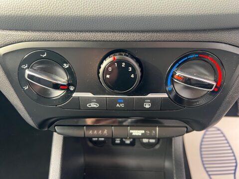 Hyundai i20 1.2 Blue Drive SE Euro 6 (s/s) 5dr 32