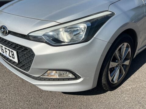Hyundai i20 1.2 Blue Drive SE Euro 6 (s/s) 5dr 9