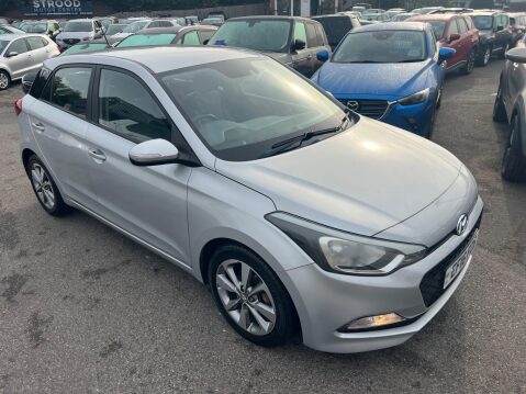 Hyundai i20 1.2 Blue Drive SE Euro 6 (s/s) 5dr 8