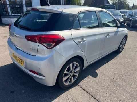 Hyundai i20 1.2 Blue Drive SE Euro 6 (s/s) 5dr 6