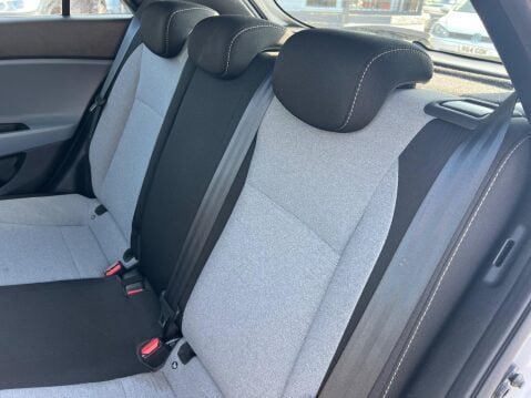 Hyundai i20 1.2 Blue Drive SE Euro 6 (s/s) 5dr 23
