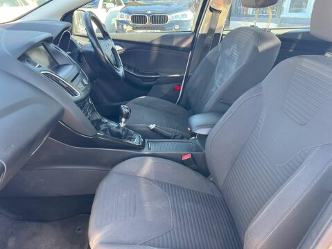 Ford Focus 1.0T EcoBoost Titanium Euro 6 (s/s) 5dr 18