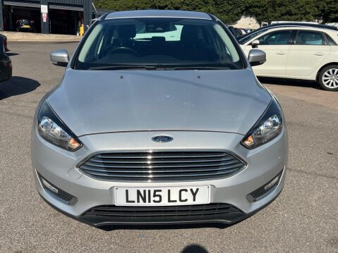 Ford Focus 1.0T EcoBoost Titanium Euro 6 (s/s) 5dr 2