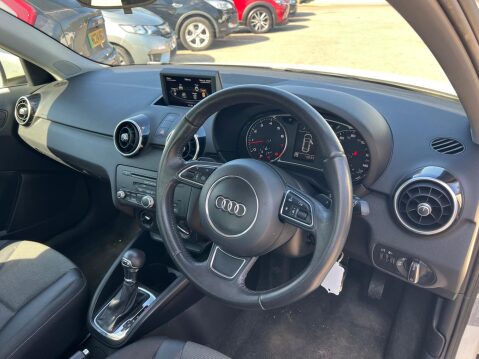 Audi A1 1.4 TFSI Sport Sportback S Tronic Euro 5 (s/s) 5dr 12