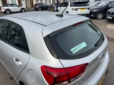 Kia Rio 1.4 2 Euro 6 (s/s) 5dr 17