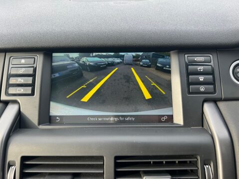 Land Rover Discovery Sport 2.0 TD4 Landmark Auto 4WD Euro 6 (s/s) 5dr 35