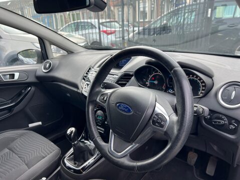 Ford Fiesta 1.0T EcoBoost Titanium Euro 5 (s/s) 5dr 16