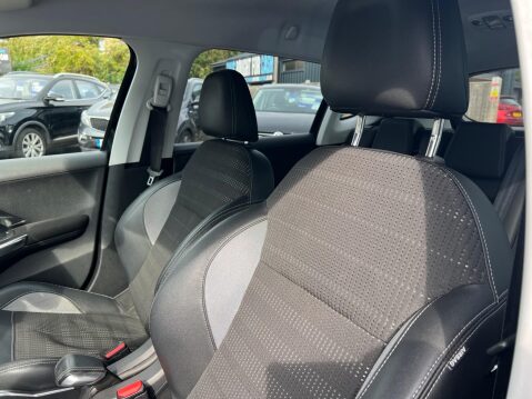 Peugeot 2008 1.2 e-VTi PureTech Allure EGC Euro 5 (s/s) 5dr 22
