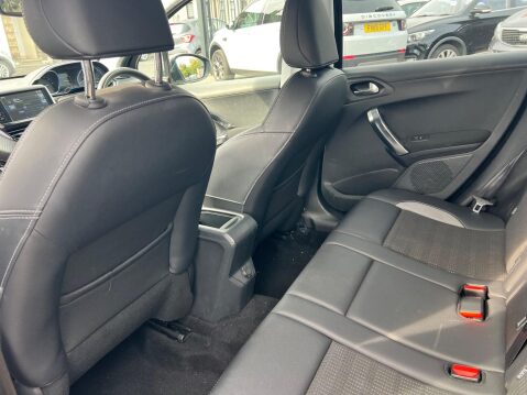 Peugeot 2008 1.2 e-VTi PureTech Allure EGC Euro 5 (s/s) 5dr 23