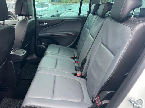 Vauxhall Zafira 2.0 CDTi Elite Auto Euro 5 5dr 29