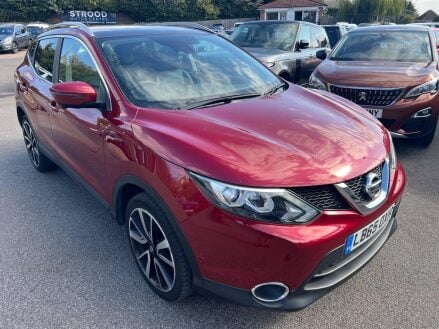 Nissan Qashqai 1.2 DIG-T Tekna XTRON 2WD Euro 6 (s/s) 5dr