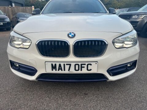 BMW 1 Series 1.5 118i Sport Euro 6 (s/s) 5dr 9
