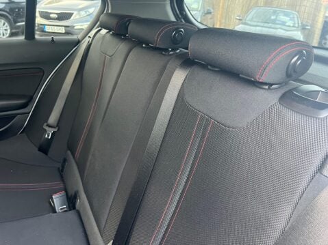 BMW 1 Series 1.5 118i Sport Euro 6 (s/s) 5dr 27