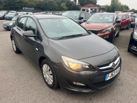 Vauxhall Astra 1.6 16v Exclusiv Auto Euro 5 5dr